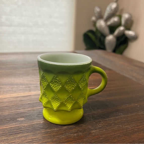 Anchor Hocking Kimberly Diamond green ombré mug dark light MCM Vintage fire king - Picture 2 of 7